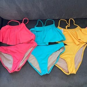 Girls swimsuits size XL14